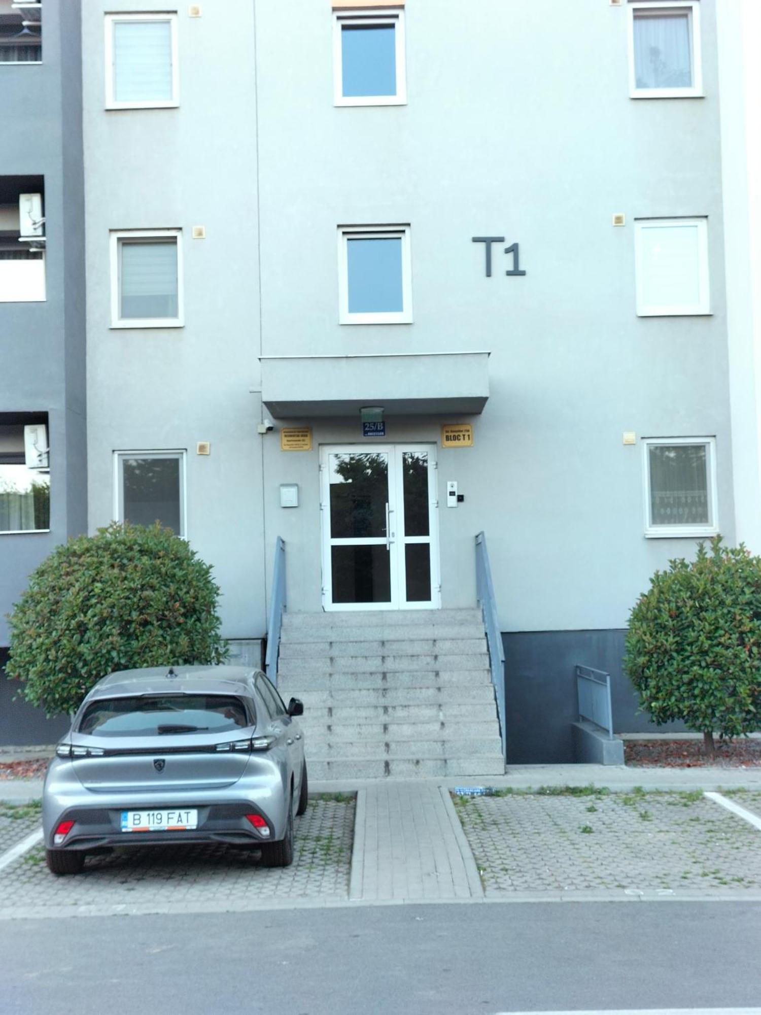Lotus Area On Lejlighed Oradea Eksteriør billede